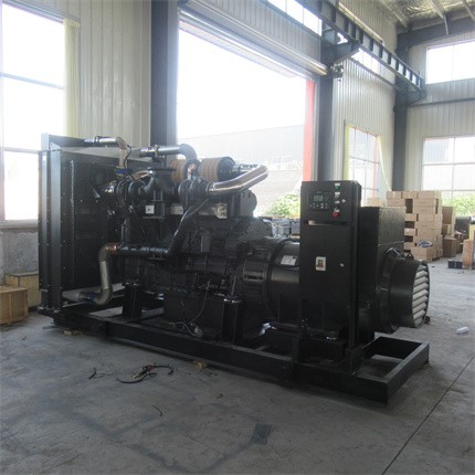 柴油發(fā)電機(jī)組 柴油發(fā)電機(jī)組